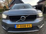 Volvo XC40 D4 190pk AWD Geartronic 2018 Grijs, Auto's, Automaat, Zwart, 1969 cc, Leder