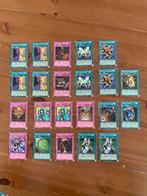 Yu-Gi-Oh! Spell & Trap Bundle (22x kaarten) Change of Heart+, Verzenden, Zo goed als nieuw
