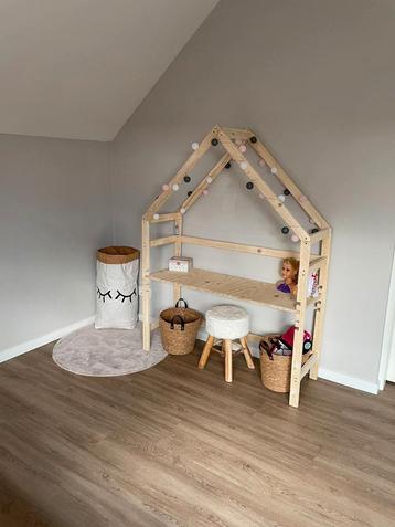 Nieuw! Verstelbaar kinderbureau. Incl. Verzendkosten  beschikbaar voor biedingen