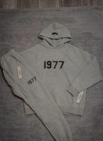 50€ standaard prijs Essentials Tracksuit Maat M, Kleding | Heren, Truien en Vesten, Ophalen of Verzenden, Nieuw, Maat 48/50 (M)