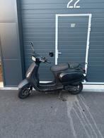 Agm vx50s, Fietsen en Brommers, Snorfietsen en Snorscooters, Ophalen, Zo goed als nieuw, Overige merken