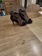 Customized heels hoge hakken maat 40, Ophalen of Verzenden, Zo goed als nieuw, Zwart