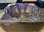 Jacuzzi wellis spa, Ophalen, Nieuw, Pomp
