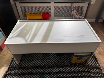 Speeltafel ikea dundra . Netjes maar graag adv lezen beschikbaar voor biedingen
