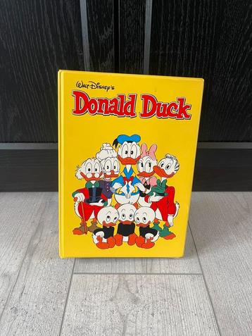 Donald Duck Verzamelmap 27-52 1982 beschikbaar voor biedingen