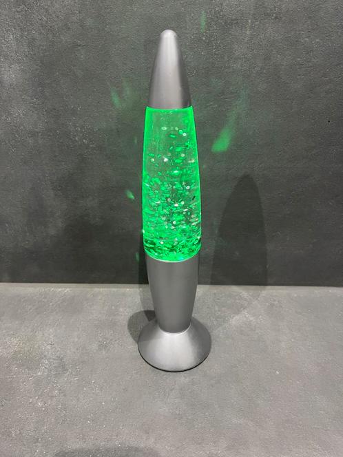 Lavalamp met glitters – Verandert van kleur, Huis en Inrichting, Lampen | Overige, Ophalen of Verzenden