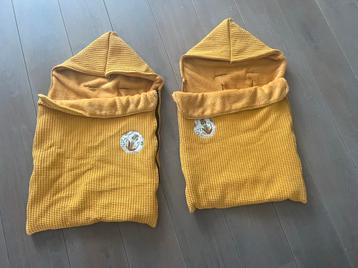 2 voetenzakken voor Maxi Cosi beschikbaar voor biedingen