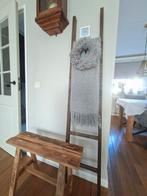 Leuk sier trapje., Ophalen of Verzenden, Zo goed als nieuw, Staande kapstok, 150 tot 200 cm