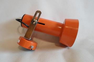 Vintage Spot Oranje beschikbaar voor biedingen