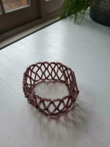 Mooie Oudroze Sjieke Kralenarmband Mini Glaskralen beschikbaar voor biedingen