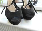 met hoge hak, Kleding | Dames, Pumps, Zwart, Ophalen of Verzenden, Zo goed als nieuw