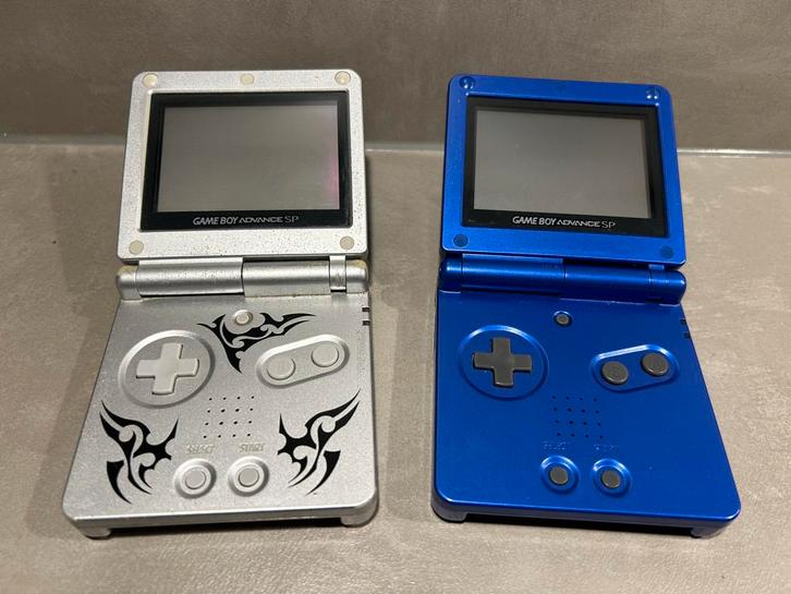 2 x gameboy inclusief spellen, Spelcomputers en Games, Spelcomputers | Nintendo Game Boy, Zo goed als nieuw, Game Boy Advance