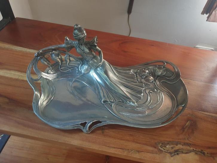 Prachtige Jugendstil Zilveren Schaal, Antiek en Kunst, Antiek | Woonaccessoires, Verzenden