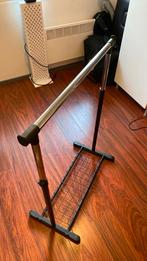 Verstelbaar kledingrek op te halen, Kleding | Dames, Kledingrekken, Ophalen, Zo goed als nieuw