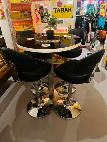 Zwarte ronde bartafel glas/staal met 4 krukken beschikbaar voor biedingen
