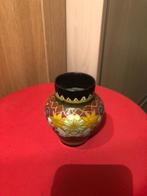 Een mooi plateel vaasje in perfecte staat, Antiek en Kunst, Antiek | Keramiek en Aardewerk, Ophalen of Verzenden