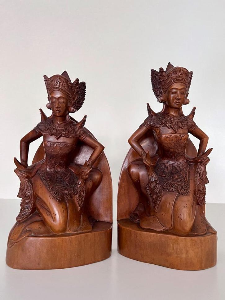 Balinese boekensteunen Bali Balinees Indonesië, Antiek en Kunst, Kunst | Niet-Westerse kunst, Ophalen of Verzenden
