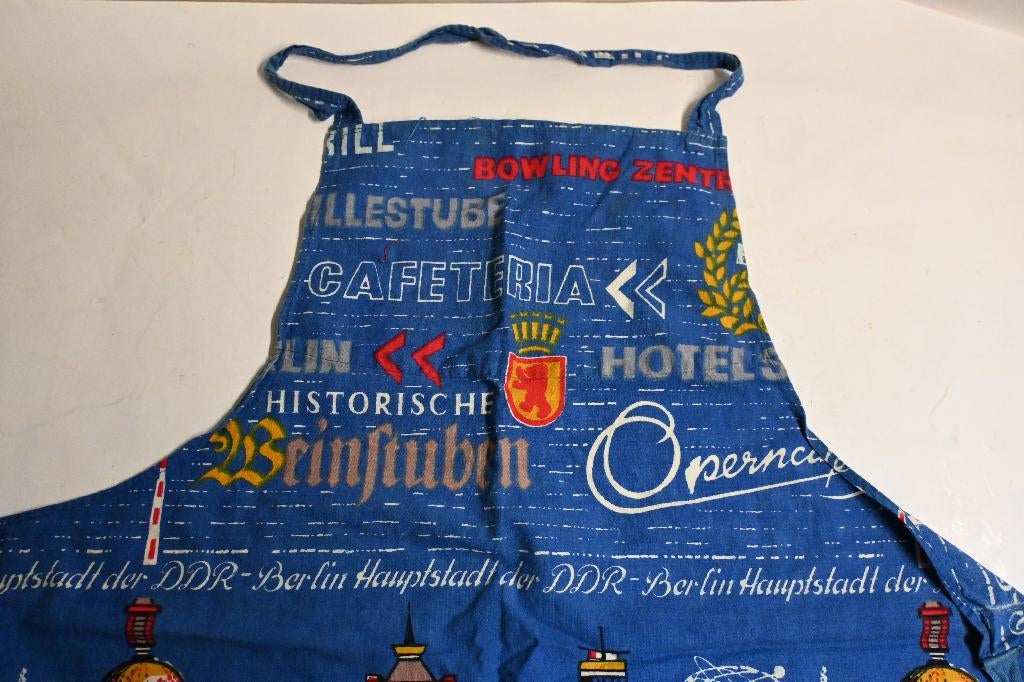 DDR keukenschort souvenir berlijn oost duitsland, Ophalen of Verzenden, Gebruikt, Overige kleuren, Schort
