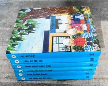 6 Botjes boeken serie 1. 6 boekjes 6 serie 2. van Zwijsen. beschikbaar voor biedingen