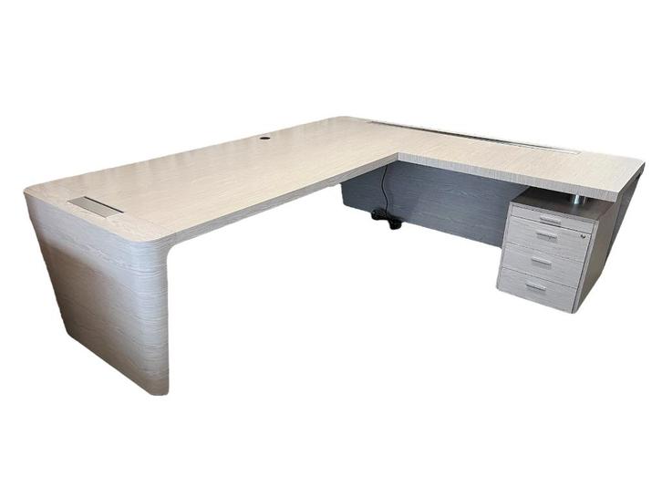 Directie hoekbureau x10 Quadrifoglio, Huis en Inrichting, Bureaus, Gebruikt, Ophalen of Verzenden