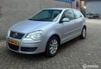 Volkswagen Polo 1.4-16V Sportline AIRCO|3DRS|LM VELGEN|STOEL, Auto's, Voorwielaandrijving, Gebruikt, Bedrijf, Handgeschakeld