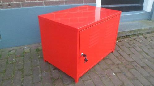 lockerkast rood 60 x 40 cm. metalen kast kastje, Huis en Inrichting, Kasten | Lockerkasten, Gebruikt, Ophalen of Verzenden