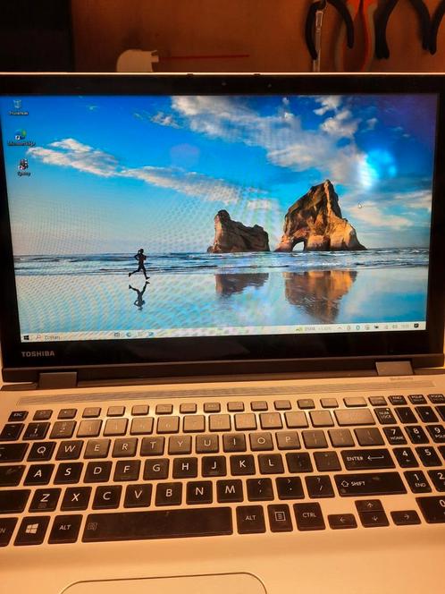 Toshiba laptop (goed lezen aub), Computers en Software, Windows Laptops, Refurbished, 15 inch, SSD, 2 tot 3 Ghz, Qwerty, Ophalen of Verzenden