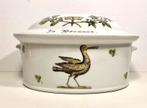 Vintage Chambord ovenschaal Porcelaine d’Auteuil Paris 26cm, Antiek en Kunst, Antiek | Servies los, Ophalen of Verzenden
