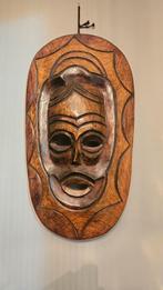 2 Afrikaanse maskers, Ophalen of Verzenden