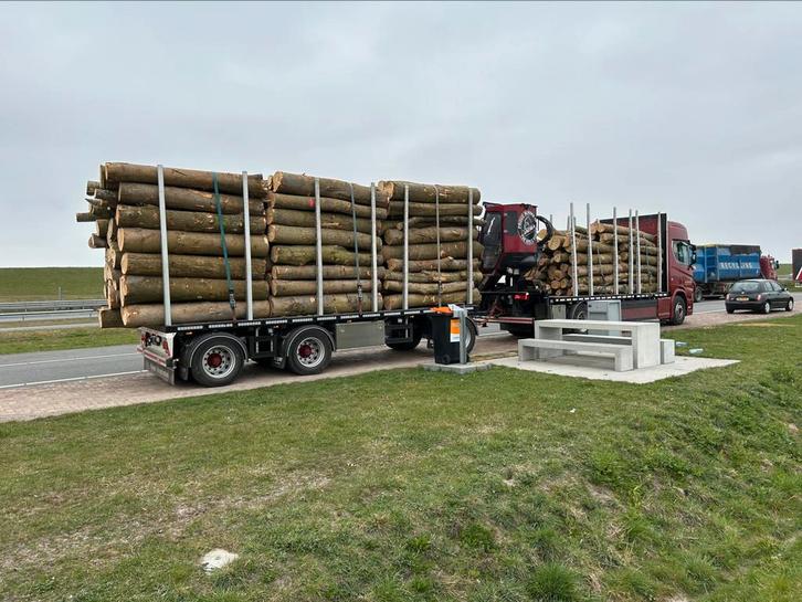 Brandhout nieuwe voorraad stamhout., Tuin en Terras, Haardhout, Blokken, Overige houtsoorten, Ophalen