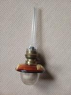 Oude olie lamp, Ophalen