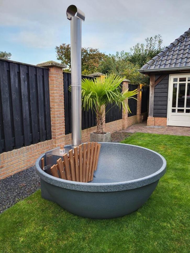 Goose Hottub -2 Persoons hot tub- 15 JAAR GARANTIE OP KUIP!, Tuin en Terras, Bubbelbaden en Hottubs, Nieuw, Vast, Ophalen of Verzenden