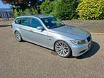 BMW 3-Serie 325i Touring 2006 Grijs Inruil Mogelijk., Achterwielaandrijving, 74 €/maand, 2497 cc, 1445 kg