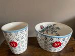 Blauw/wit Douwe Egberts beker+ schaaltje met vogel, Glas of Glazen, Ophalen of Verzenden, Zo goed als nieuw, Overige stijlen