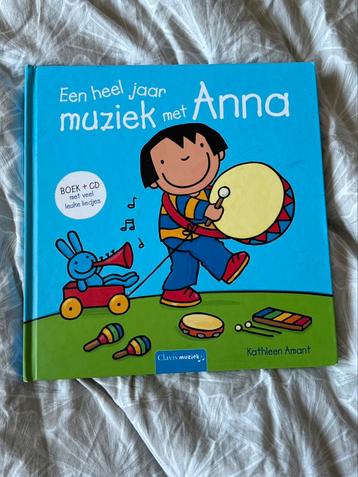 Boek ‘Een heel jaar muziek met Anna’ met 2 cd’s  beschikbaar voor biedingen