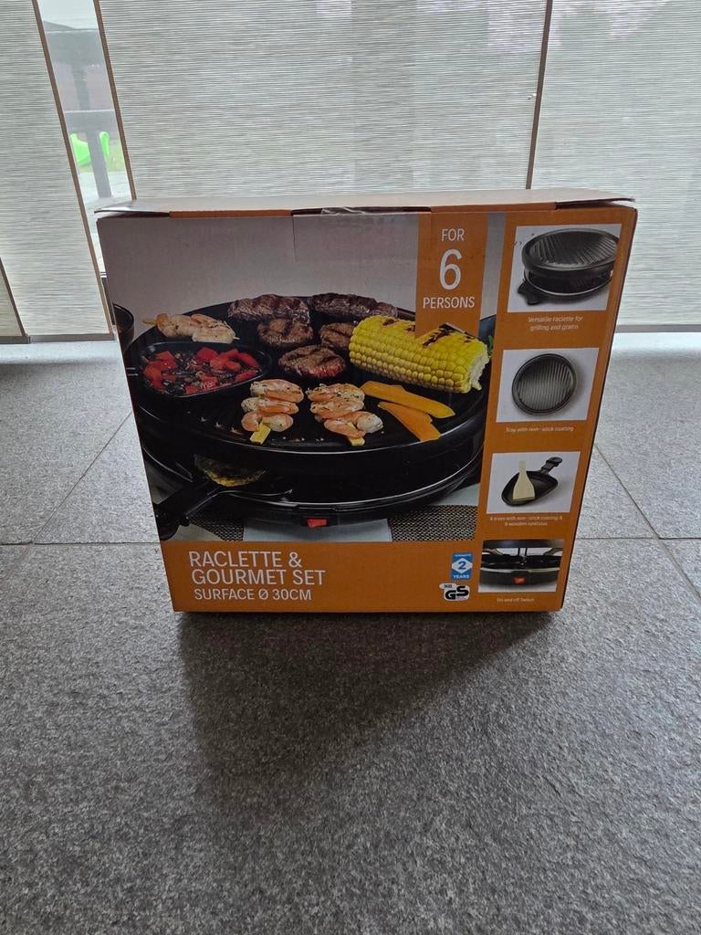 Gourmetstel voor 6 personen - Nieuw in doos, Ophalen of Verzenden, Nieuw, 8 personen of meer