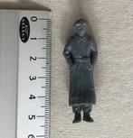 Figuur 5.5 cm man met lange jas, Ophalen of Verzenden, Gebruikt, 1:35 tot 1:50, Figuur of Figuren