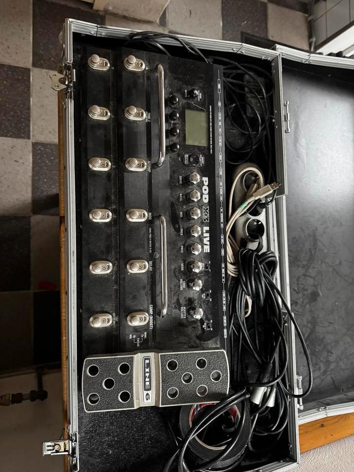 Line 6 POD X3 Live Multi-Effect Gitaarprocessor, Muziek en Instrumenten, Effecten, Gebruikt, Delay of Echo, Ophalen
