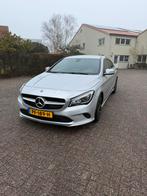 Mercedes-Benz CLA 1.6 Cla180 90KW Sh.br. 7G-DCT 2017 Grijs, Auto's, CLA, 730 kg, Zwart, 4 cilinders
