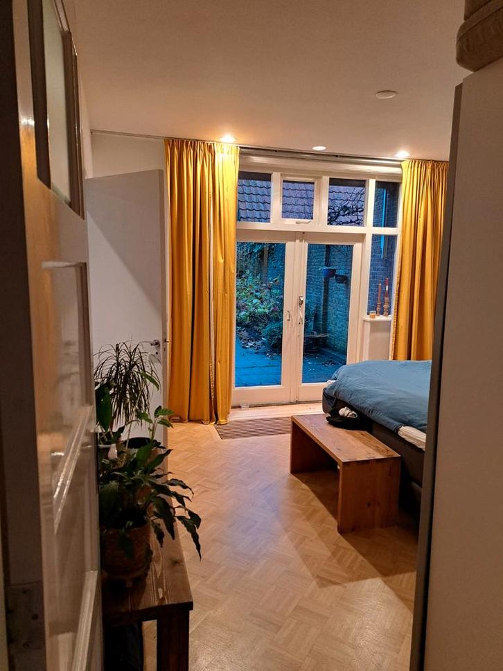 Verduisterende gordijnen okergeel HEMA, 3 stuks, Huis en Inrichting, Stoffering | Gordijnen en Lamellen, Gebruikt, 200 cm of meer