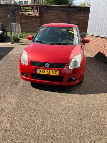 Suzuki Swift 1.5 5D 2005 Rood airco keyless go beschikbaar voor biedingen