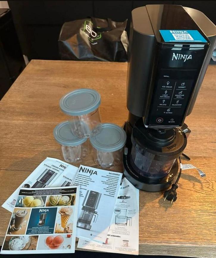 Ninja Creami IJsmachine NC300EU, Witgoed en Apparatuur, IJsmachines, Zo goed als nieuw, Zelfvriezend, Ophalen