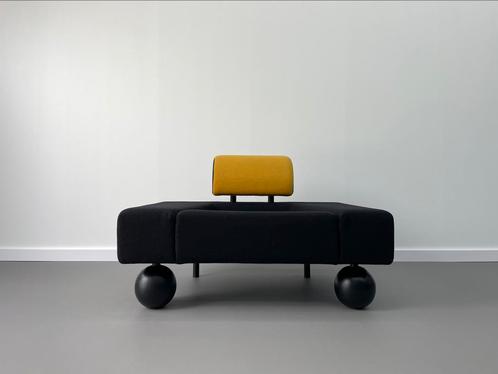 Pastoe ‘Pouffe Garni’ Fauteuil, Huis en Inrichting, Fauteuils, Zo goed als nieuw, 50 tot 75 cm, Minder dan 75 cm, Ophalen
