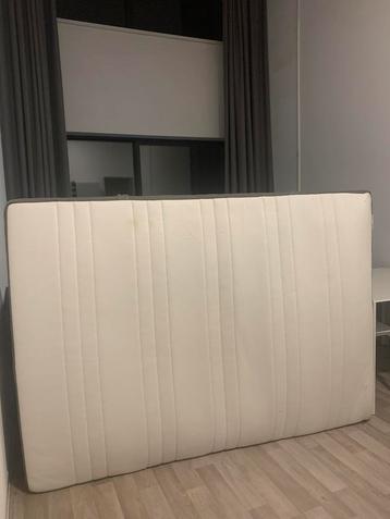 VESTERÖY ikea mattress (20 cm thick) beschikbaar voor biedingen