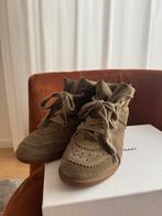 Isabel Marant bobby sneaker khaki taupe - maat 39 zgan, Kleding | Dames, Schoenen, Ophalen of Verzenden, Zo goed als nieuw, Beige