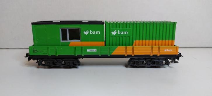Bam Wagon Lage bakwagon met Bouwkeet en 20ft. container (08), Hobby en Vrije tijd, Modeltreinen | H0, Nieuw, Wagon, Wisselstroom