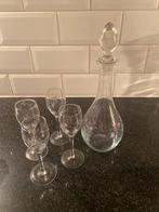 Mooie glazen karaf met 4 glaasjes., Ophalen of Verzenden, Zo goed als nieuw, Borrel- of Shotglas