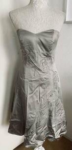 Spotlight/warehouse strapless jurk maat S/M