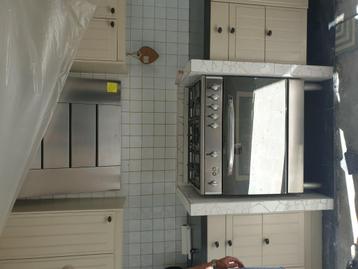 Bestron oven en aeg afzuigkap beschikbaar voor biedingen
