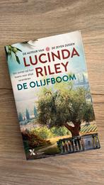 Lucinda Riley - De olijfboom, Gelezen, Lucinda Riley, Ophalen of Verzenden, Nederland